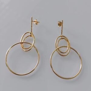 Brinco círculo pendurado