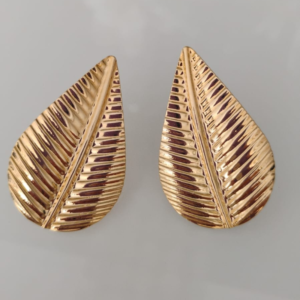 Brinco Folha Texturizado