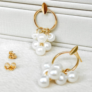 Brinco Pérolas Shell